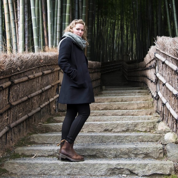 Meet your Posher, Livia - Picture 1 of 1